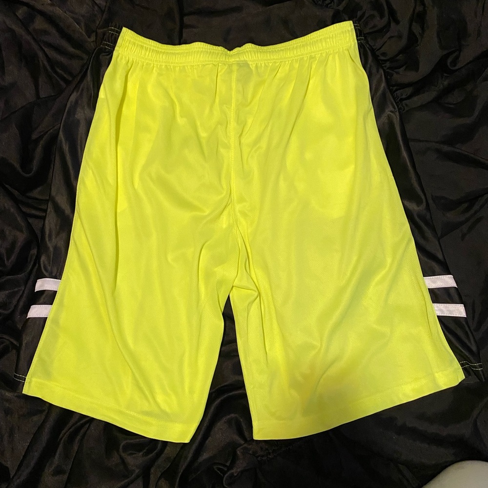 Workout gym shorts / basketball shorts BUNDLE OF 2 - Picture 2 of 4